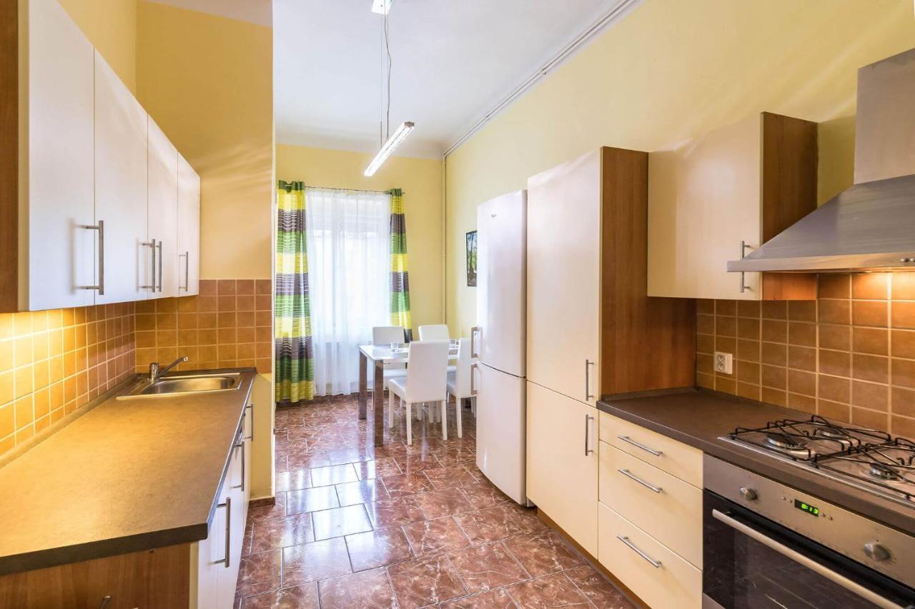 Apartman Exclusive Prague Whirlpool Exterior photo